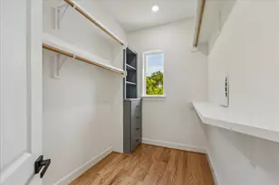 9426 Campbell Rd, Houston, TX 77080 - Photo 13