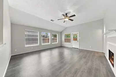 6806 Topsfield Point Drive, Humble, TX 77346 - Photo 3