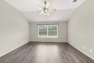 6806 Topsfield Point Dr, Humble, TX 77346 - Photo 7