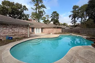 12910 Shady Knoll Ln, Cypress, TX 77429 - Photo 17