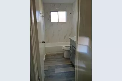 6922 Brabant Court, Houston, TX 77088 - Photo 9