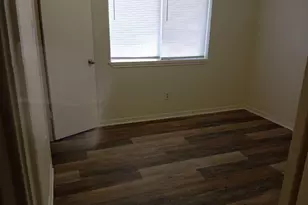6922 Brabant Ct, Houston, TX 77088 - Photo 11