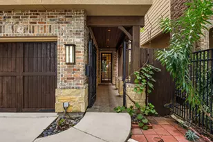 1518 W Clay St, Houston, TX 77019 - Photo 37