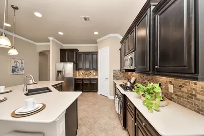 11211 Leila Park Court, Cypress, TX 77433 - Photo 15