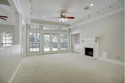 127 Rush Haven Drive, The Woodlands, TX 77381 - Photo 9