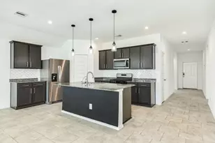 1127 Lipizzan Ln, Rosharon, TX 77583 - Photo 11