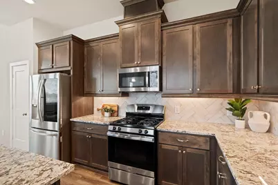 2546 Manor Valley Court, Missouri City, TX 77459 - Photo 11