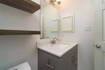 910 W Heights Hollow Lane, Houston, TX 77007 - Photo 11
