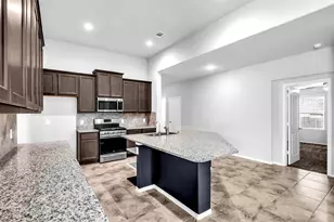7417 Mango Orchard Ln, Conroe, TX 77304 - Photo 5