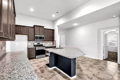 7417 Mango Orchard Lane, Conroe, TX 77304 - Photo 5