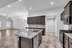 7417 Mango Orchard Ln, Conroe, TX 77304 - Photo 3