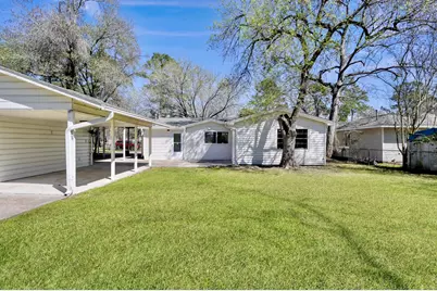 311 Harris Boulevard, Conroe, TX 77301 - Photo 17