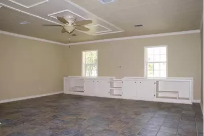 111 Shadylyn Drive, Conroe, TX 77304 - Photo 9