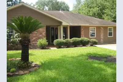 111 Shadylyn Drive, Conroe, TX 77304 - Photo 1