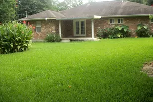 111 Shadylyn Dr, Conroe, TX 77304 - Photo 17