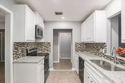 17306 Fife Lane, Webster, TX 77598 - Photo 7