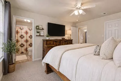 253 Briarcreek Street, Richwood, TX 77531 - Photo 11