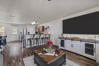 253 Briarcreek Street, Richwood, TX 77531 - Photo 3