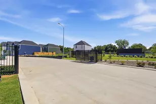 7720 Inwood Grv Ln, Houston, TX 77088 - Photo 23