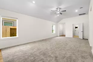 6643 Escondido Dr, Rosharon, TX 77583 - Photo 3