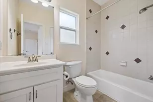 6709 Westchester Ave, West University Place, TX 77005 - Photo 29
