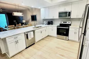 7007 Holiday Dr Dr, Galveston, TX 77550 - Photo 13