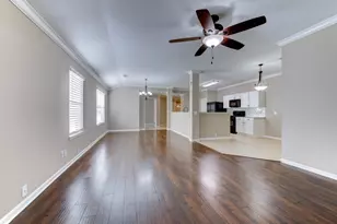 4710 Foster Hill Ct, Houston, TX 77345 - Photo 7