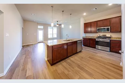 3317 Rolling View Court, Conroe, TX 77301 - Photo 9