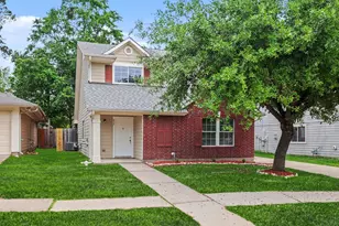 817 Dragonfly Dr, Conroe, TX 77301 - Photo 1