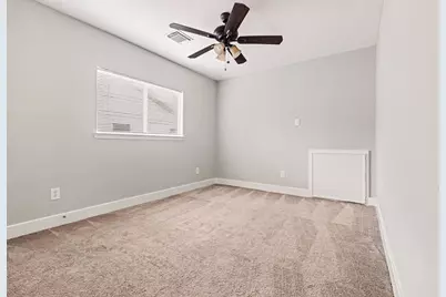 817 Dragonfly Drive, Conroe, TX 77301 - Photo 11