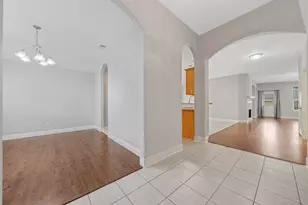 18235 Silver Timber Ct, Katy, TX 77449 - Photo 5