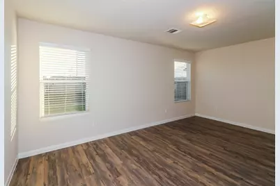 6118 Peaceful Ridge Drive, Houston, TX 77048 - Photo 7