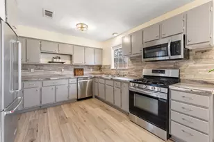 2902 Indiana Ave, Bryan, TX 77803 - Photo 9