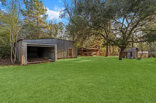 303 W Rollingwood St, Pinehurst, TX 77362 - Photo 23