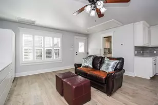 1349 Heights Blvd, Houston, TX 77008 - Photo 7