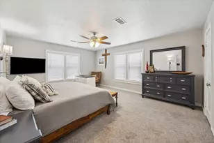 711 S Tesch St, Bellville, TX 77418 - Photo 11