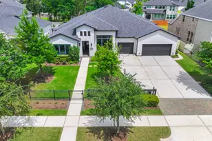 10561 Lake Palmetto Dr, Conroe, TX 77385 - Photo 3