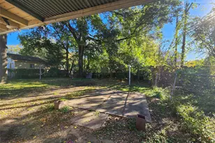 1013 14th Ave N, Texas City, TX 77590 - Photo 15