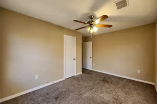 1013 14th Ave N, Texas City, TX 77590 - Photo 11