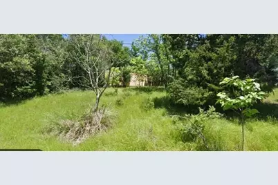 543 Center St, Buffalo, TX 75831 - Photo 1