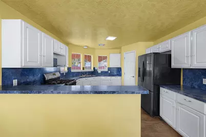 29202 Pueblo Street, Waller, TX 77484 - Photo 25