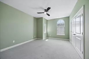 5610 Kiam St, Houston, TX 77007 - Photo 13