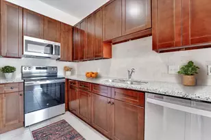 10102 Neuens Rd, Houston, TX 77080 - Photo 7