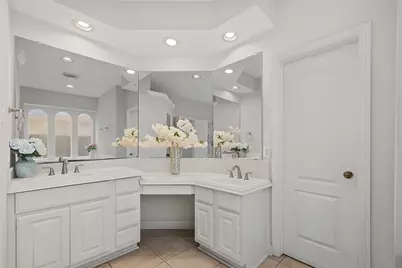 5807 Bayberry Way, Sugar Land, TX 77479 - Photo 25