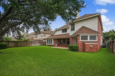 5807 Bayberry Way, Sugar Land, TX 77479 - Photo 47