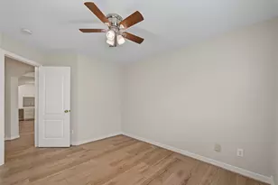 5807 Bayberry Way, Sugar Land, TX 77479 - Photo 33