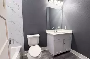 4704 Ward St, Houston, TX 77021 - Photo 7