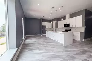 4704 Ward St, Houston, TX 77021 - Photo 15