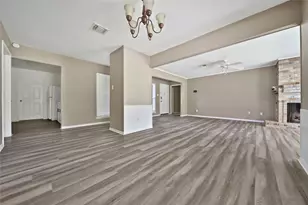 2774 Tinechester Dr, Houston, TX 77339 - Photo 11