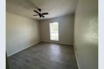 15307 Timberlea Drive, Houston, TX 77489 - Photo 9